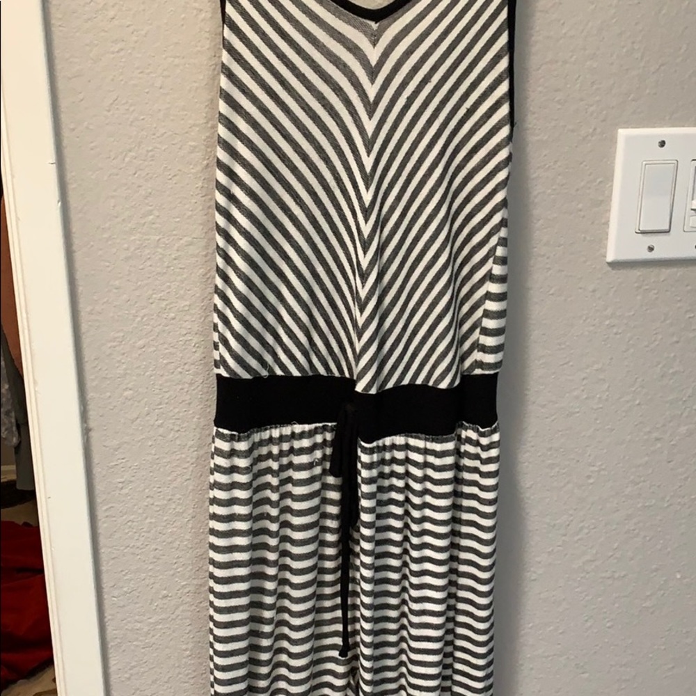 Jumpsuit - Picture 3 of 3